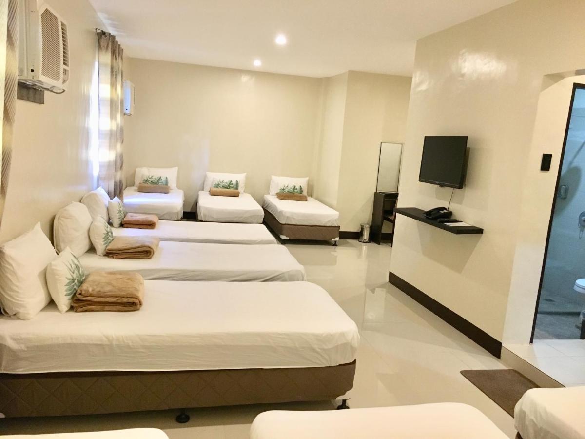 Eon Centennial Resort Hotel & Waterpark Iloilo City Eksteriør billede