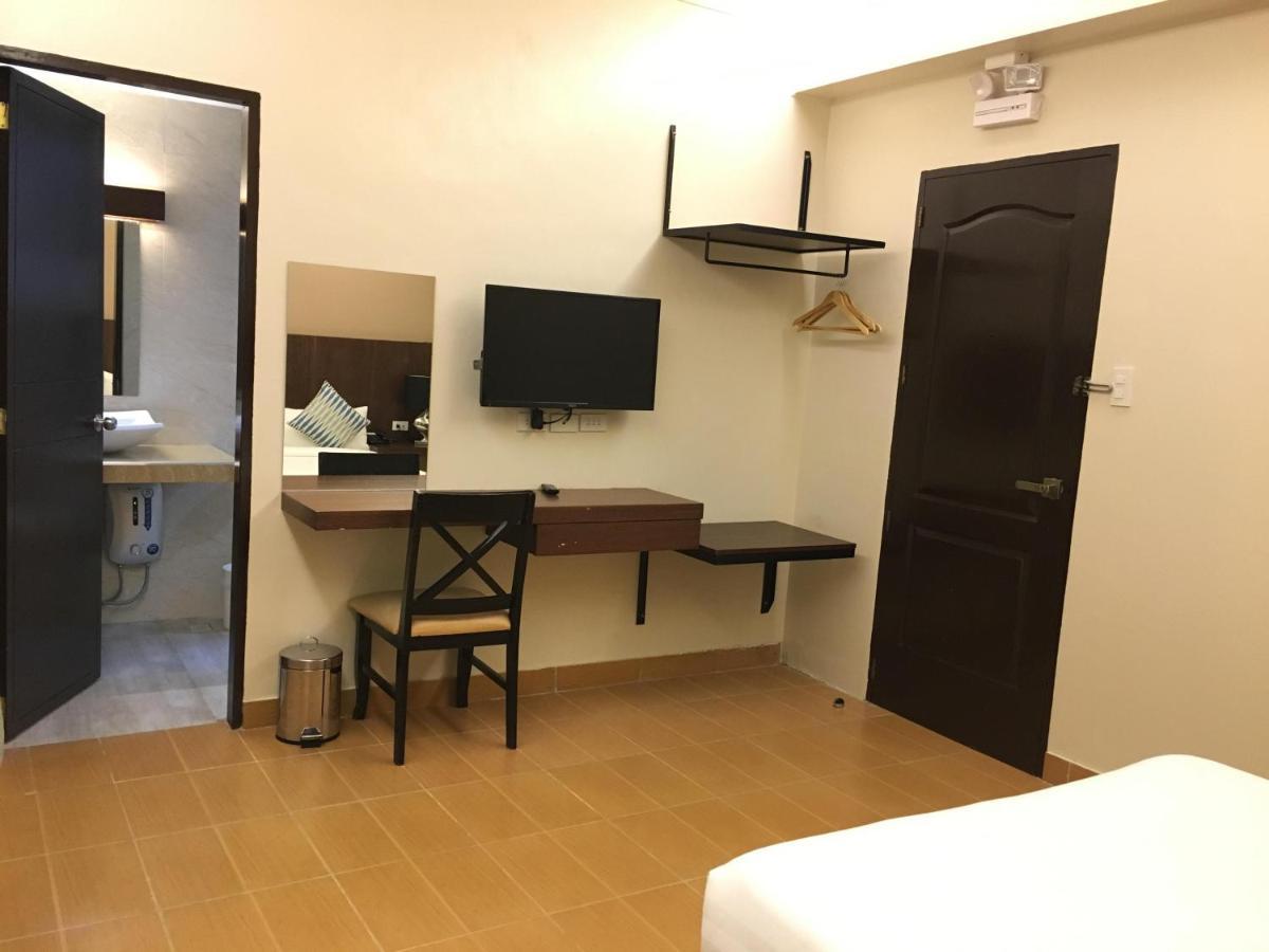 Eon Centennial Resort Hotel & Waterpark Iloilo City Eksteriør billede