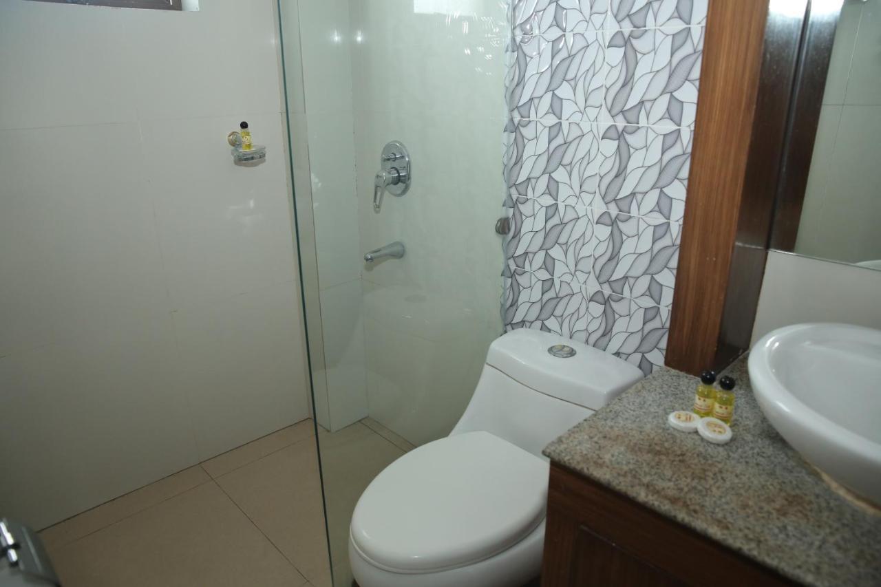 Eon Centennial Resort Hotel & Waterpark Iloilo City Eksteriør billede
